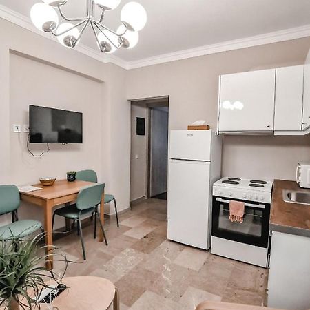 Tip Top Apartment Chalkís Exteriér fotografie