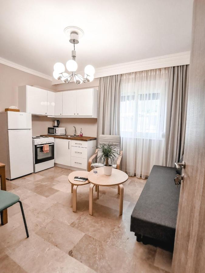 Tip Top Apartment Chalkís Exteriér fotografie